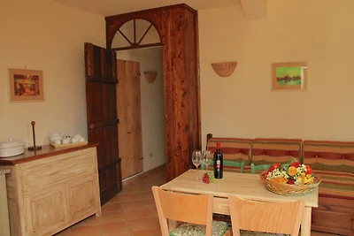 Appartamento con piscina a Marsciano