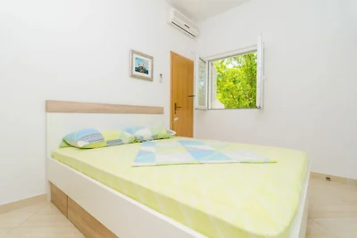 Apartments & Rooms Barišić - Superior Studio ...