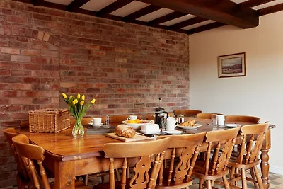 Hütte in Ashbourne mit Spielzimmer & Garten