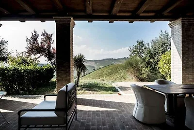 Appartamento con piscina in comune