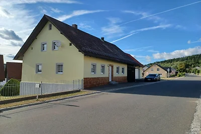 Schönes Ferienhaus mit großem Garten bei...