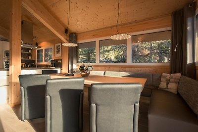 Modernes Ferienhaus mit Whirlpool
