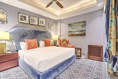Cotts Villa von Palette Homes