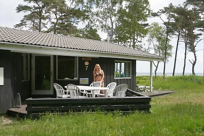 8 Personen Ferienhaus in Nexø-By Traum