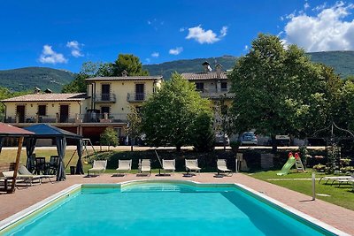 Ansprechendes Ferienhaus in Assisi mit Garten