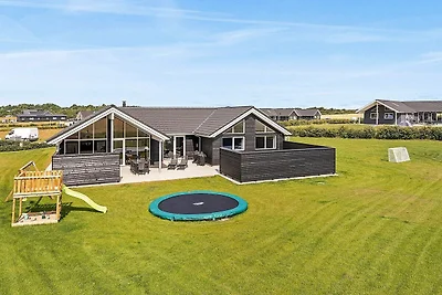 18 Personen Ferienhaus in Spøttrup