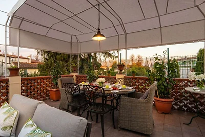 3 Schlafzimmer Wohnung in Lucca