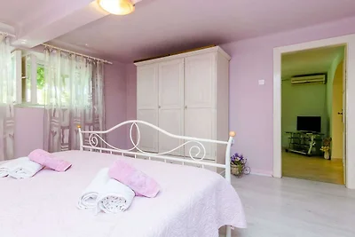 Apartment Kalea - One Bedroom Apartment with ...