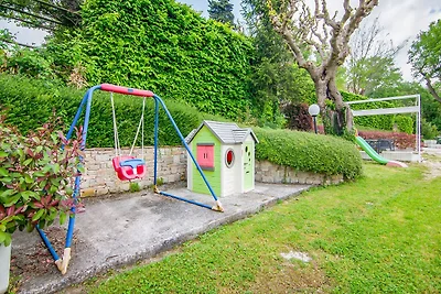 Stilvolles Appartement mit Schwimmbad