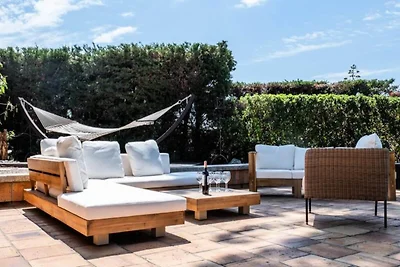 Villa in La Roquette mit Meerblick und Pool