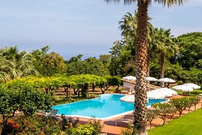 Villa in Ricadi mit Strand und Meer
