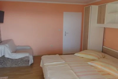 Seafront Apartments Pretner - Comfort Studio ...