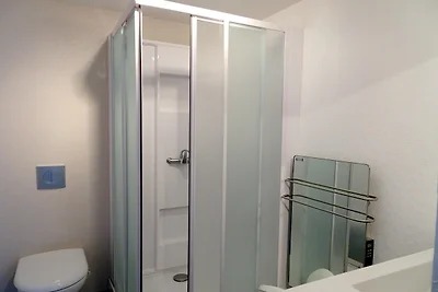 Steinhaus in Bricqueville nahe Sandstrand