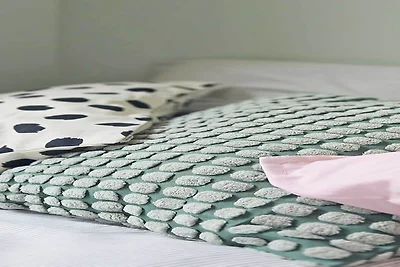 Camera accogliente in un accogliente appartam...