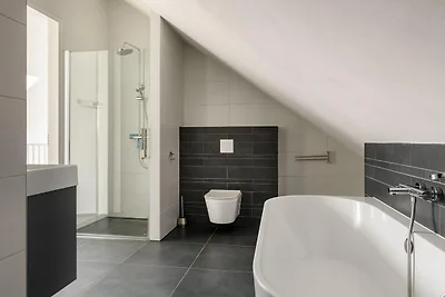 Moderne Wellness-Villa mit Sauna