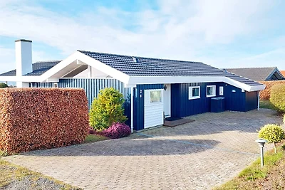 6 Personen Ferienhaus in Karrebæksminde-By...