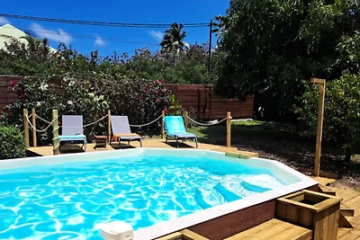 Villa in Saint-François mit Strandzugang