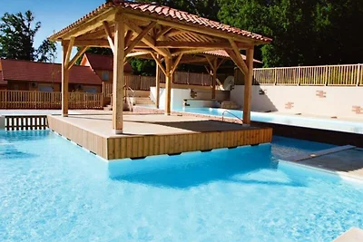 Ferienhaus in Alvignac mit Spa und Pool