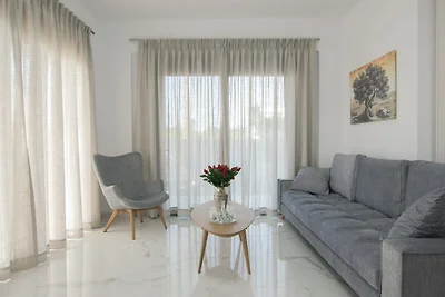 Villa met 4 slaapkamers in Adele