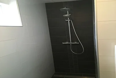 Bungalow sul lungomare con molo privato
