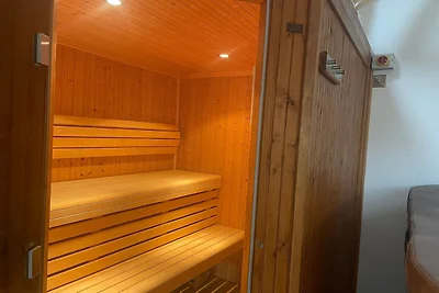 Lussuosa villa con sauna e vasca...