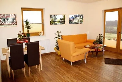 Appartamento a Mצrz con giardino
