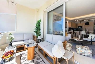 3-Zimmer-Apartment mit Terrasse und Meerblick...