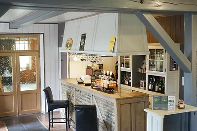 Charmantes Ferienhaus mit Pool in Houffalize