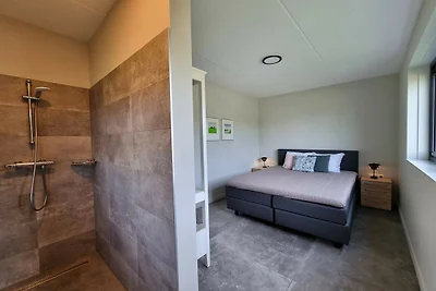 Wasservilla in Balk mit eigenem Steg