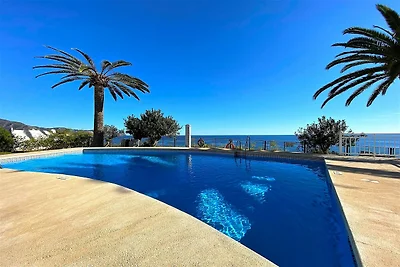 Wohnung in Nerja mit Strandblick