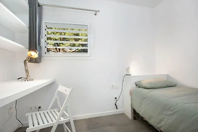 Villa in der Nähe des ruhigen Strandes Calell...