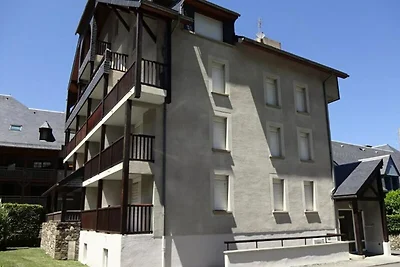 Appartamento nei Pirenei con accesso alle pis...
