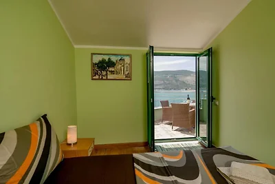 Amor Residence - One Bedroom Apartment with T...