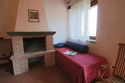 Casolare a Gualdo Cattaneo con piscina