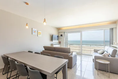 Ruim appartement met  zeezicht