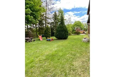 Sperling im Haus Tanneneck