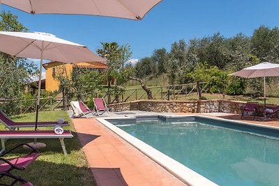 Schöne Villa in Lucignano mit privatem Pool