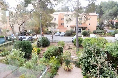 Lagos Residenz mit drei Zimmern