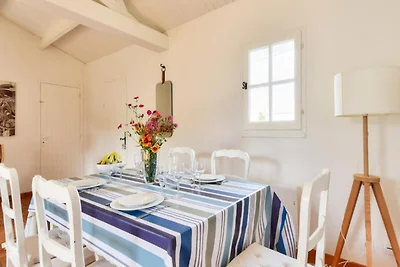 Apartment in der Nähe des Strandes Les Dames,...