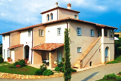 Wohnung in Toskana mit Pool und Golf