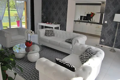 High-End-Villa mit Wellness-Annehmlichkeiten