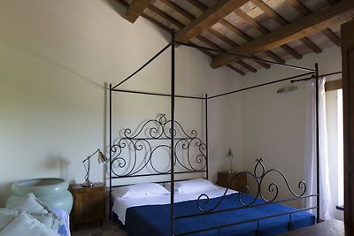 Stilvolle Wohnung in Ascoli Piceno mit Pool