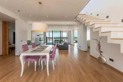 Moderne Villa in der Nähe von Platjas de Muro