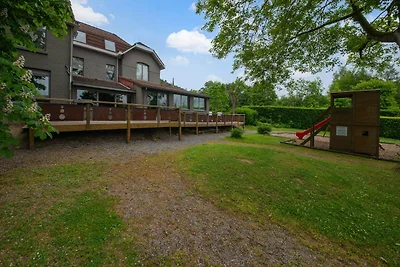 Ferienhaus in Barvaux mit Terrasse
