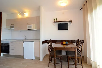 Appartement in Estartit vlakbij golfclub