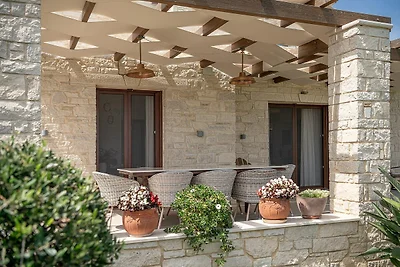 Atemberaubende mediterrane Villa für 6...