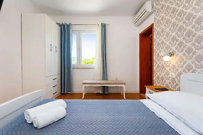 Comfort Villa Šolo - Comfort Two Bedroom Apar...