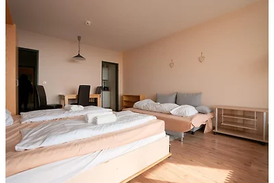 Apartamento Elena con piscina y sauna