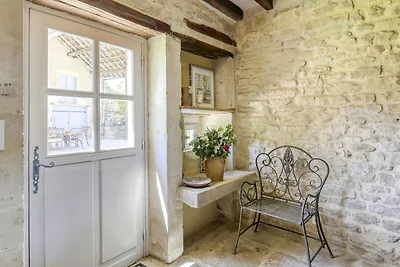 Burgundisches Bauernhaus in Talon mit Kamin