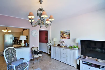 Apartment in Pine on the Shore of Lake...